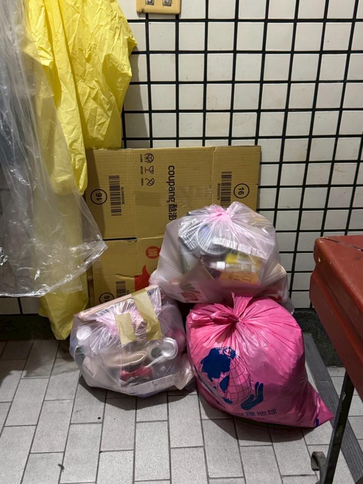 代收垃圾案件圖片