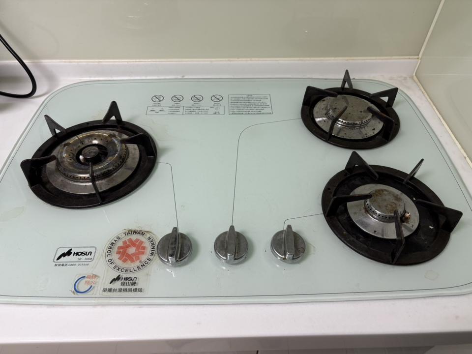 瓦斯爐安裝維修案件圖片