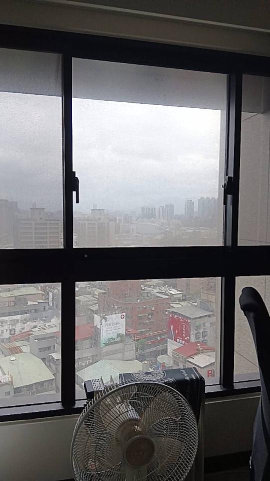 玻璃清潔案件圖片