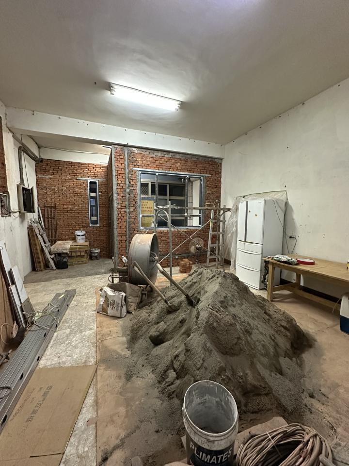 吊隱式除濕機安裝案件圖片