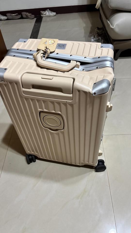 行李箱維修案件圖片