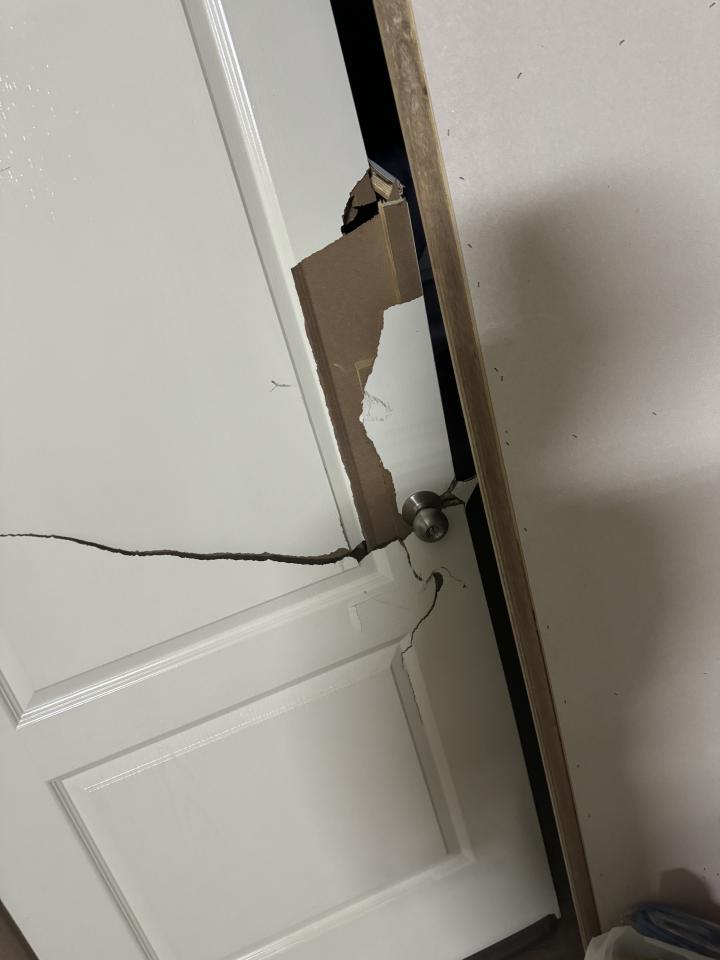 門片維修案件圖片