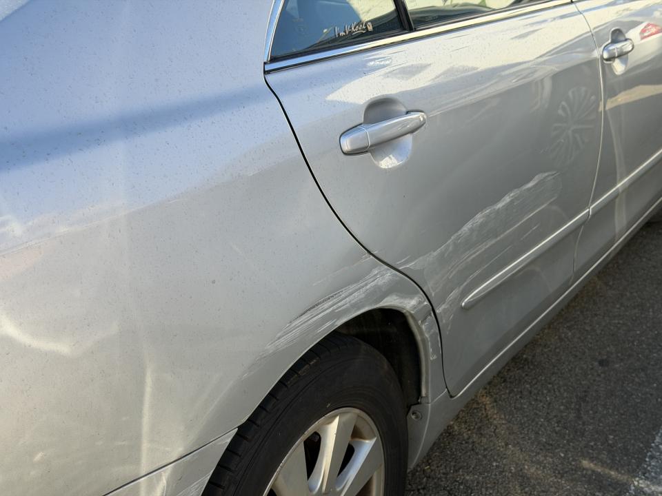 汽車板金烤漆案件圖片