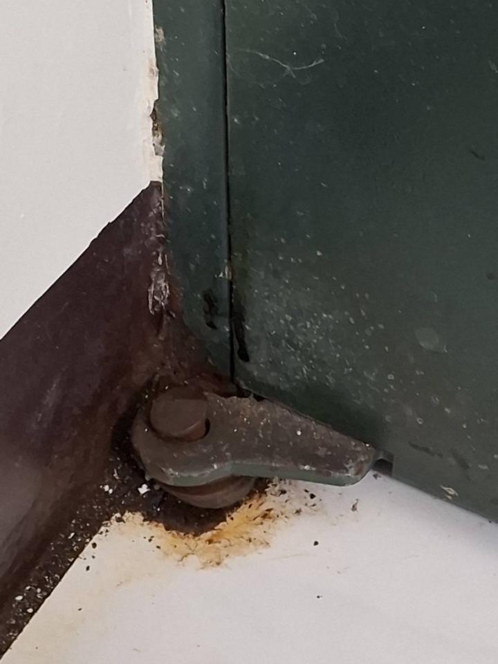 門片維修案件圖片