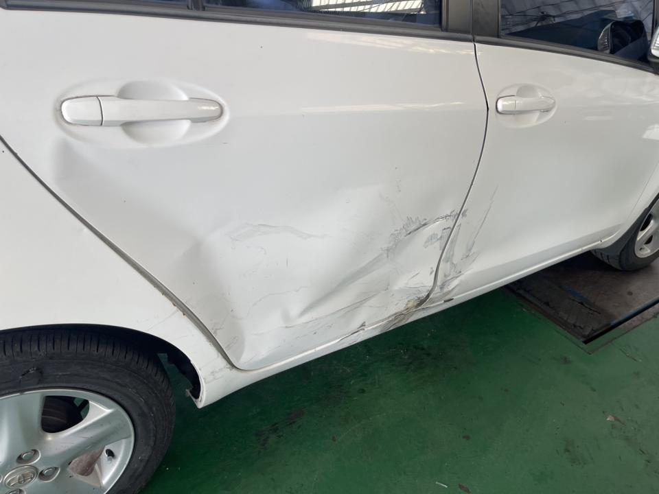 汽車板金烤漆案件圖片