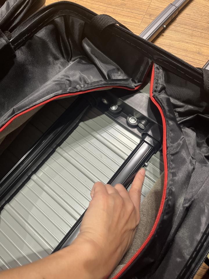 行李箱維修案件圖片