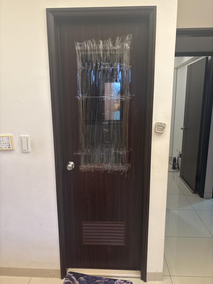 浴室門案件圖片