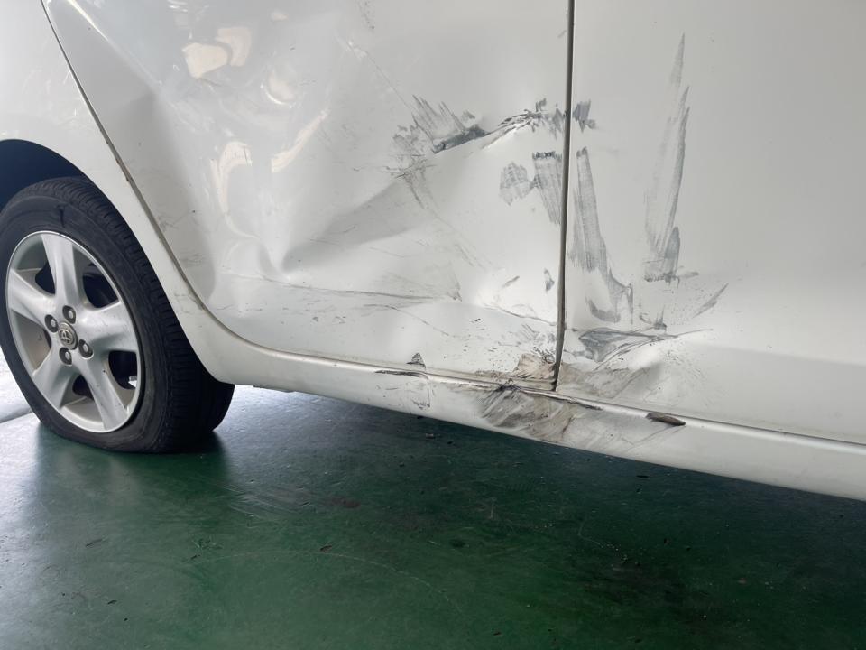 汽車板金烤漆案件圖片