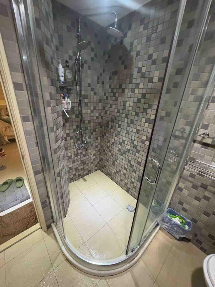 浴室門案件圖片