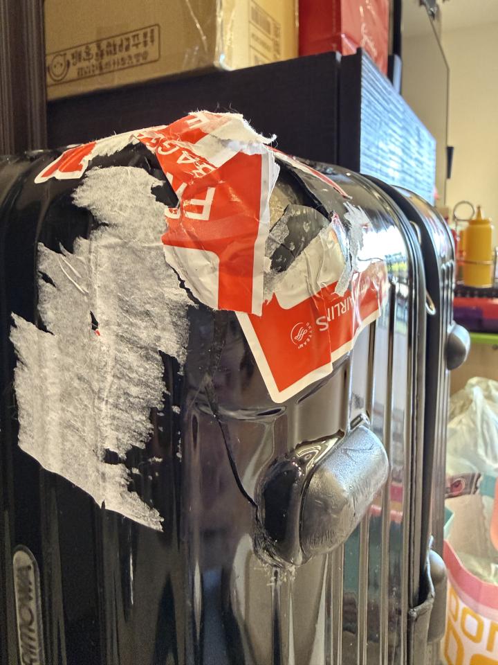 行李箱維修案件圖片