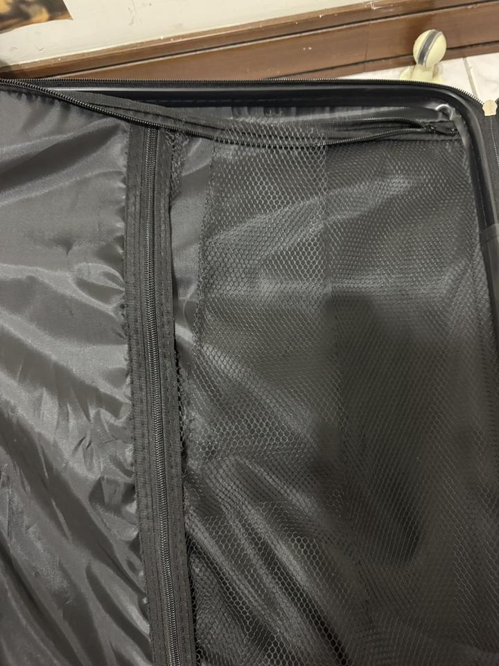 行李箱維修案件圖片