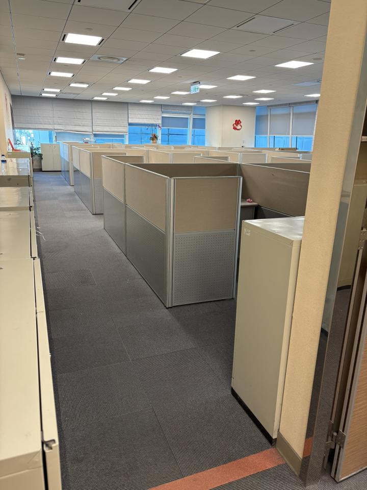 辦公家具回收案件圖片