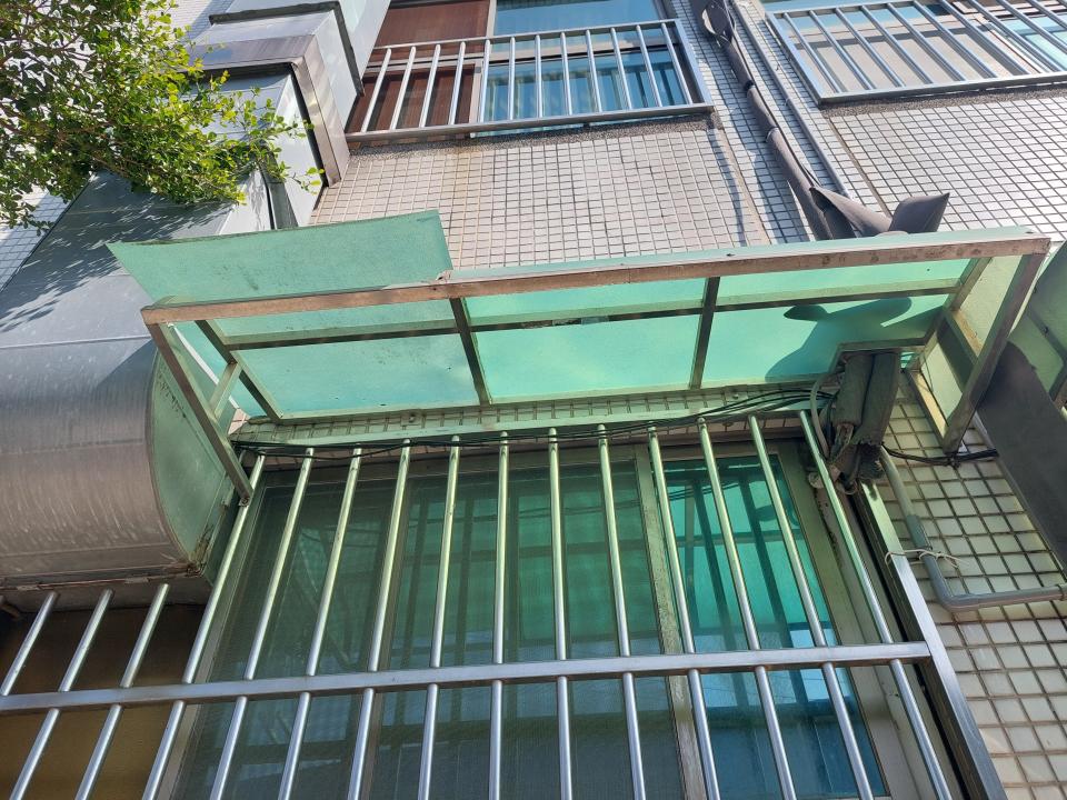 採光罩案件圖片