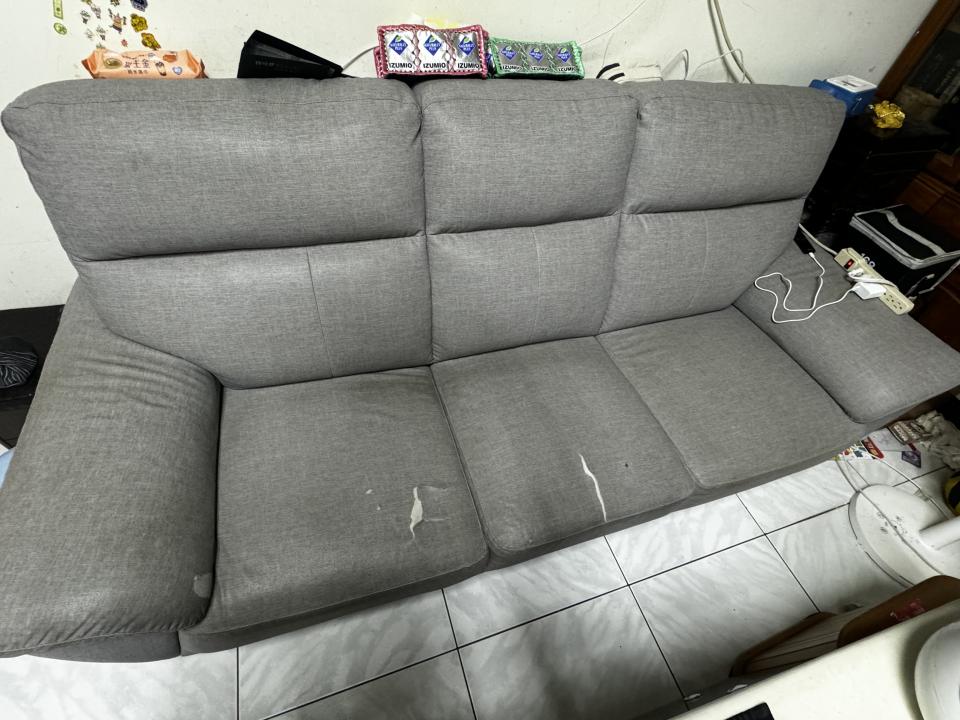 沙發修理案件圖片