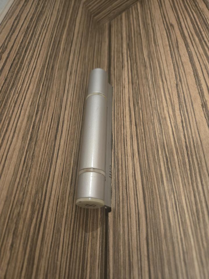 浴室門案件圖片