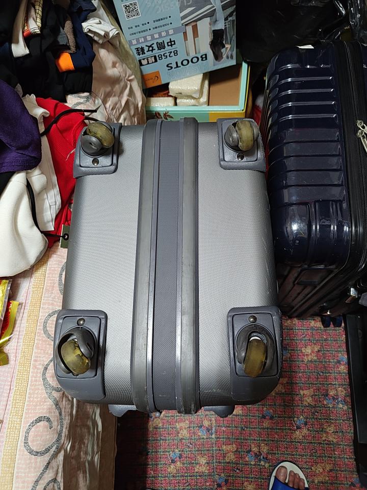 行李箱維修案件圖片
