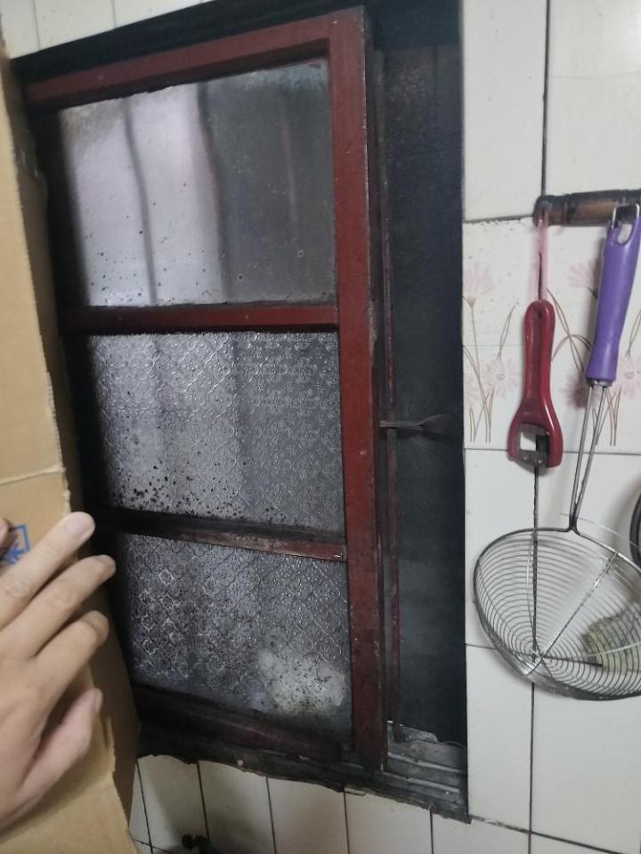 窗戶維修案件圖片