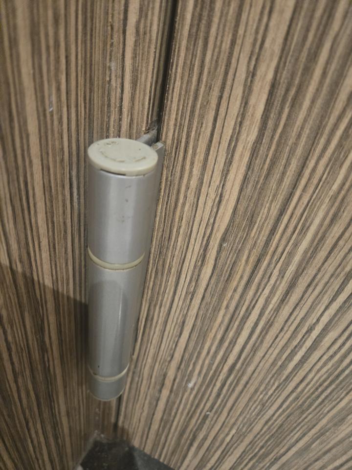 浴室門案件圖片