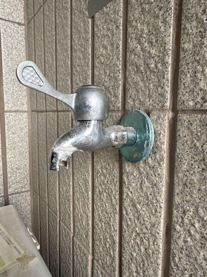 水龍頭裝修案件圖片