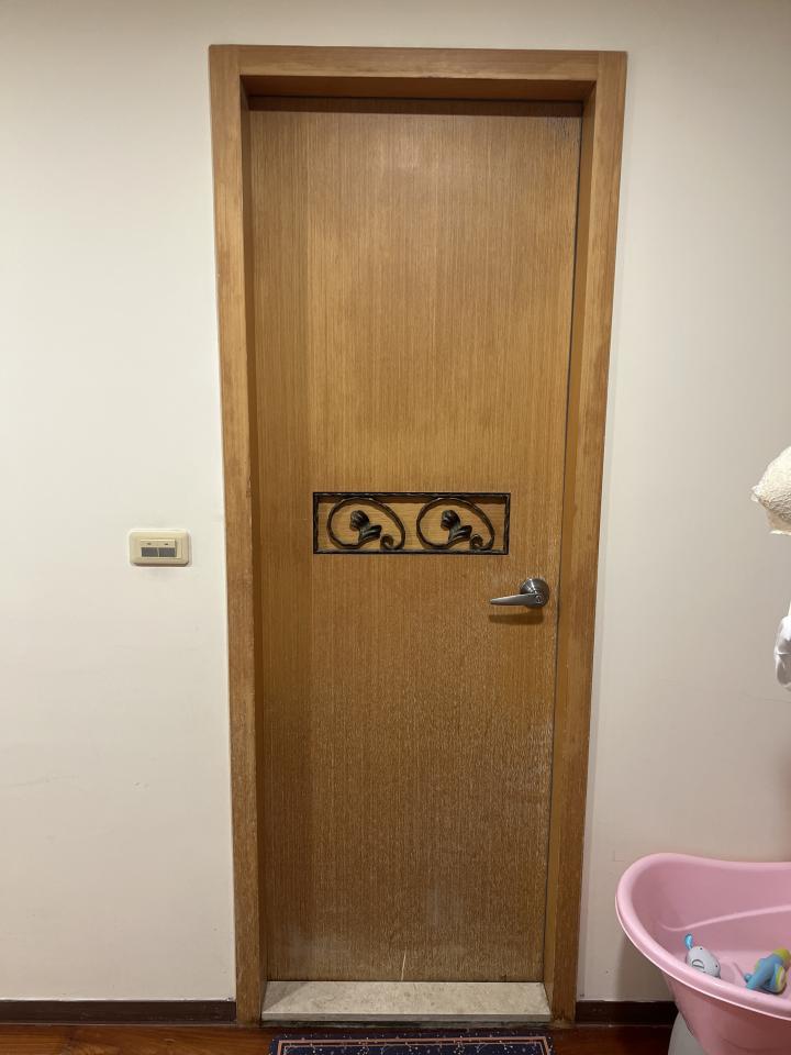 門片安裝案件圖片