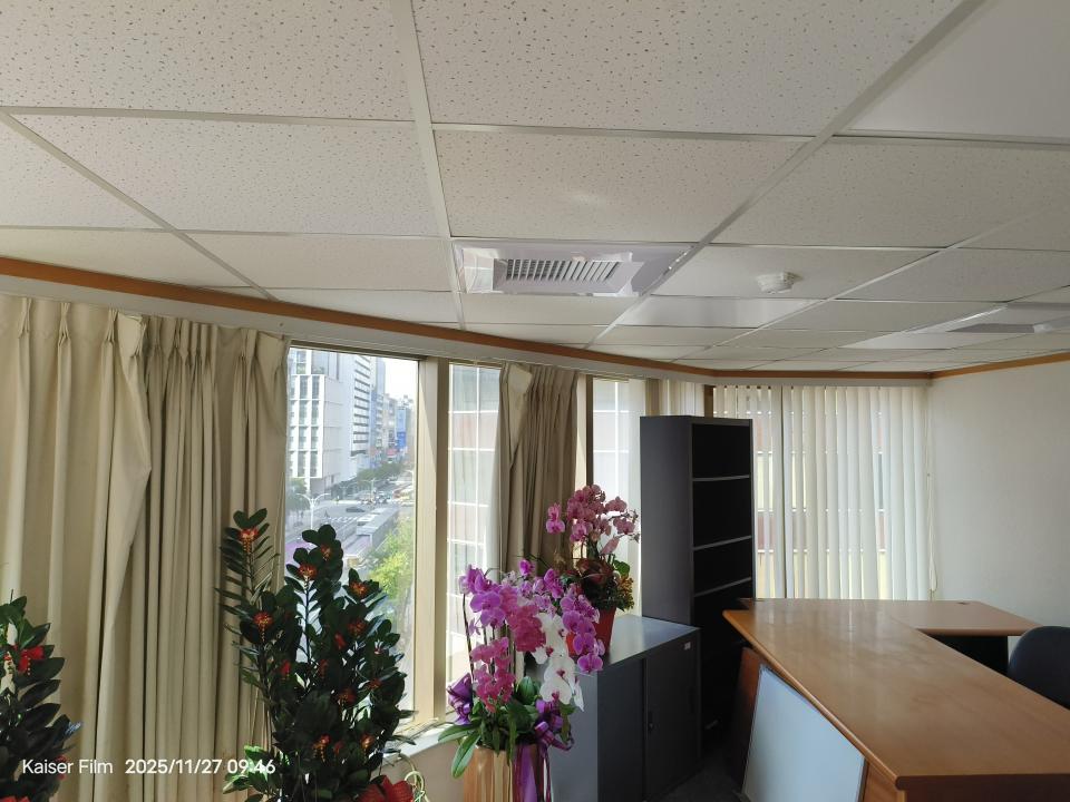 窗簾安裝維修案件圖片