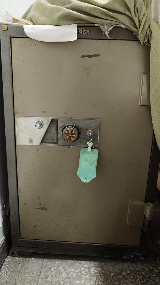 門片維修案件圖片