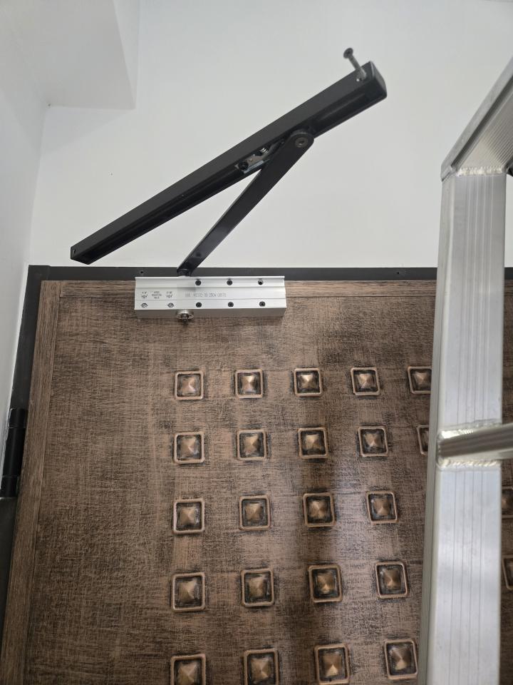 門片維修案件圖片