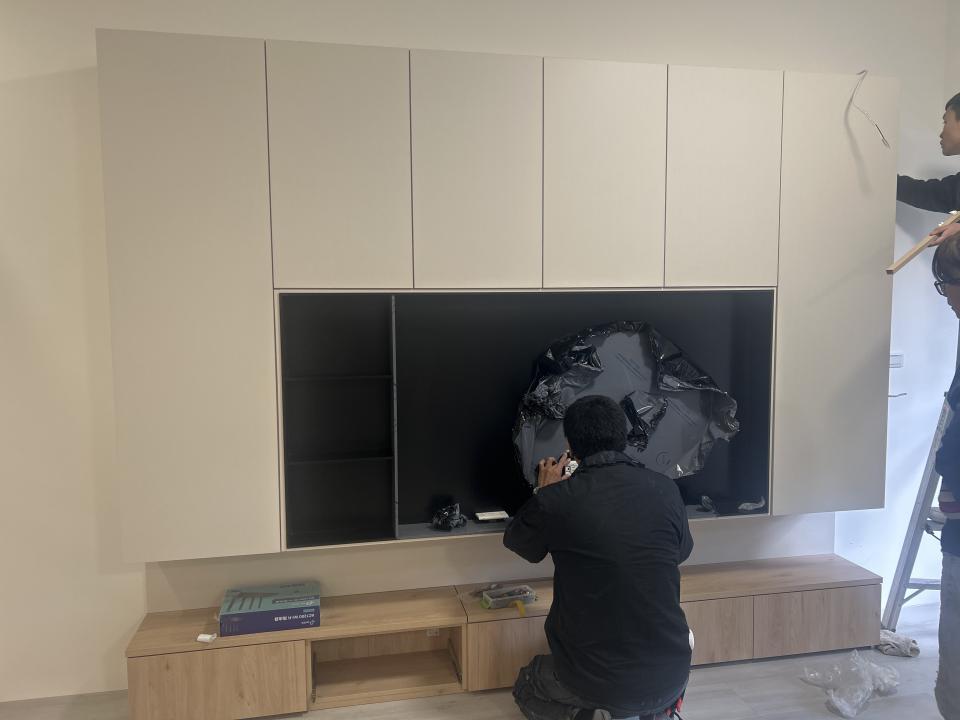 電視壁掛架安裝案件圖片