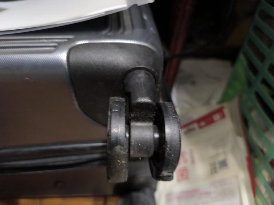 行李箱維修案件圖片
