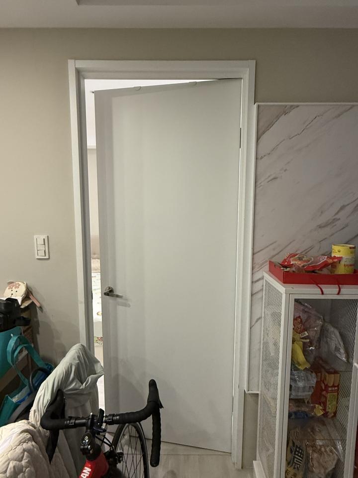 門片安裝案件圖片