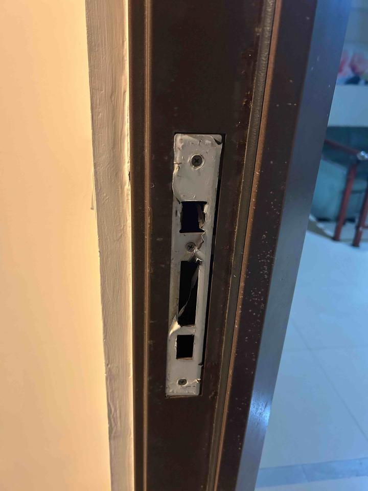 門片維修案件圖片