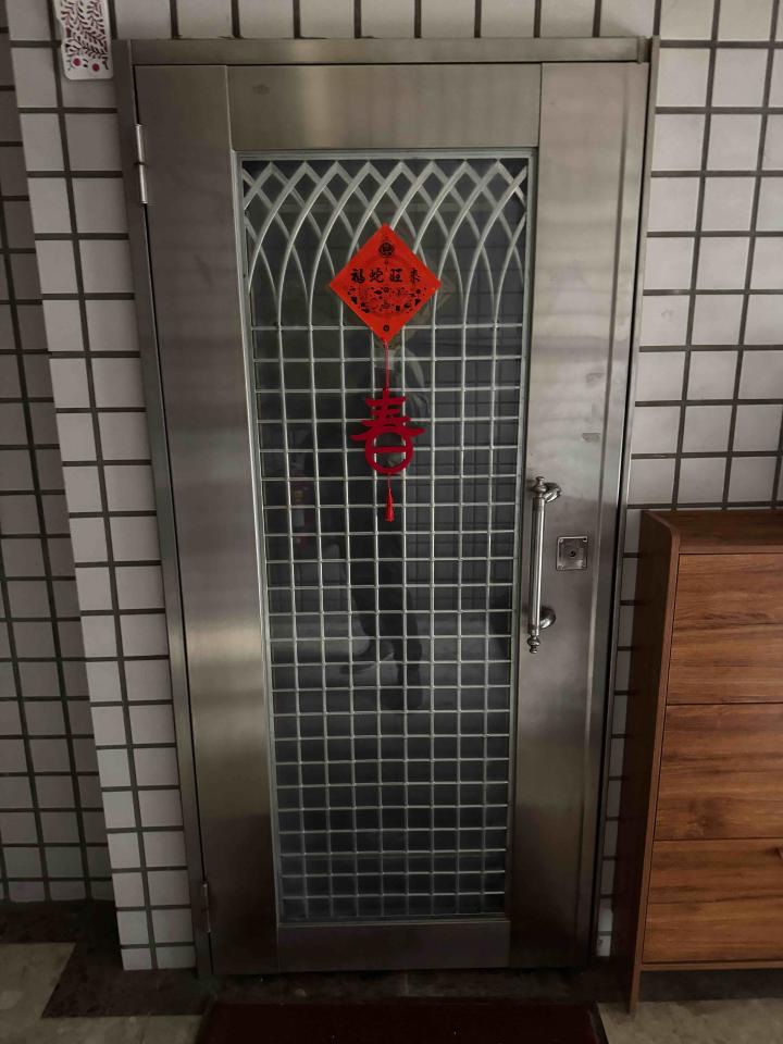 門片安裝案件圖片