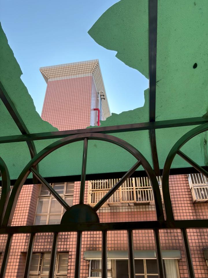 採光罩案件圖片