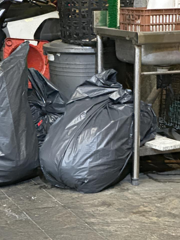 代收垃圾案件圖片