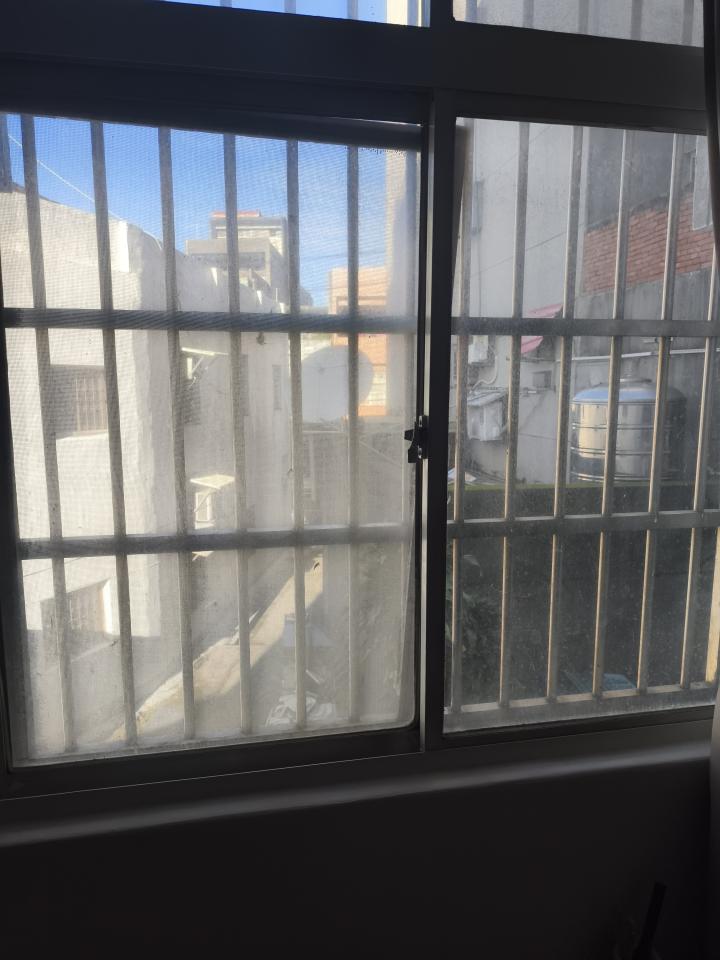 窗戶維修案件圖片