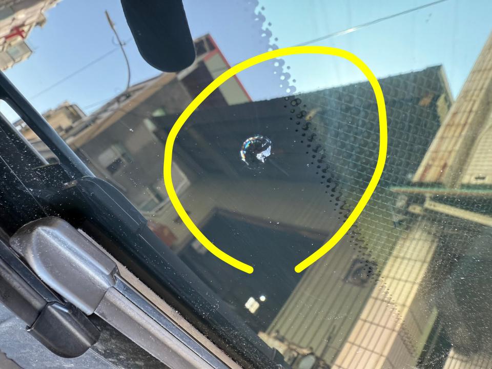 汽車玻璃修補案件圖片