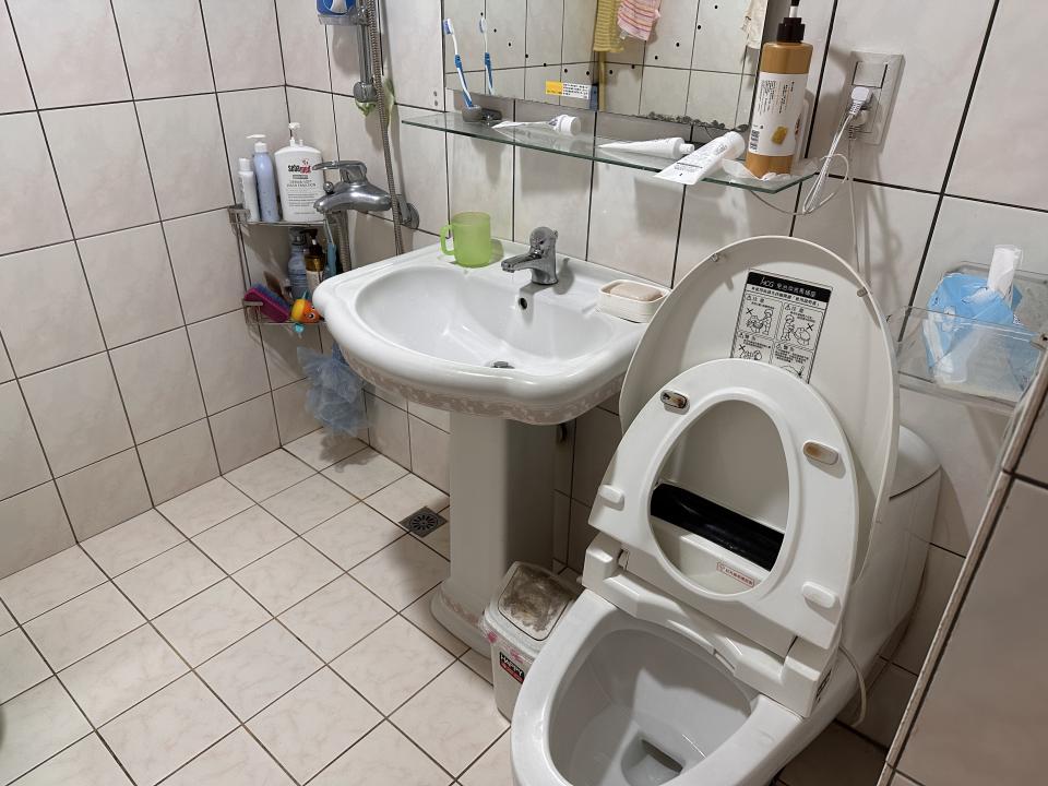 浴室除霉清潔案件圖片