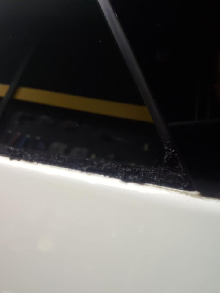 汽車玻璃修補案件圖片