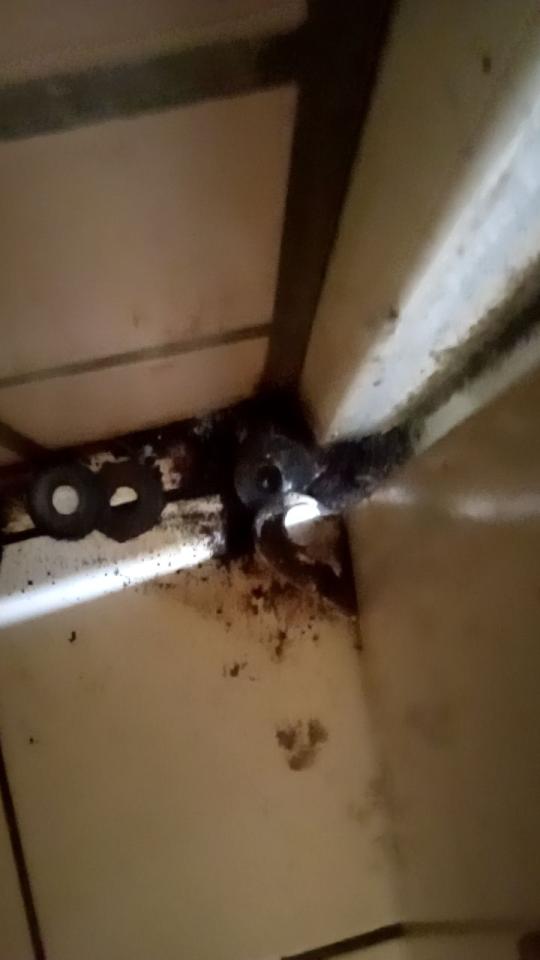 門片維修案件圖片