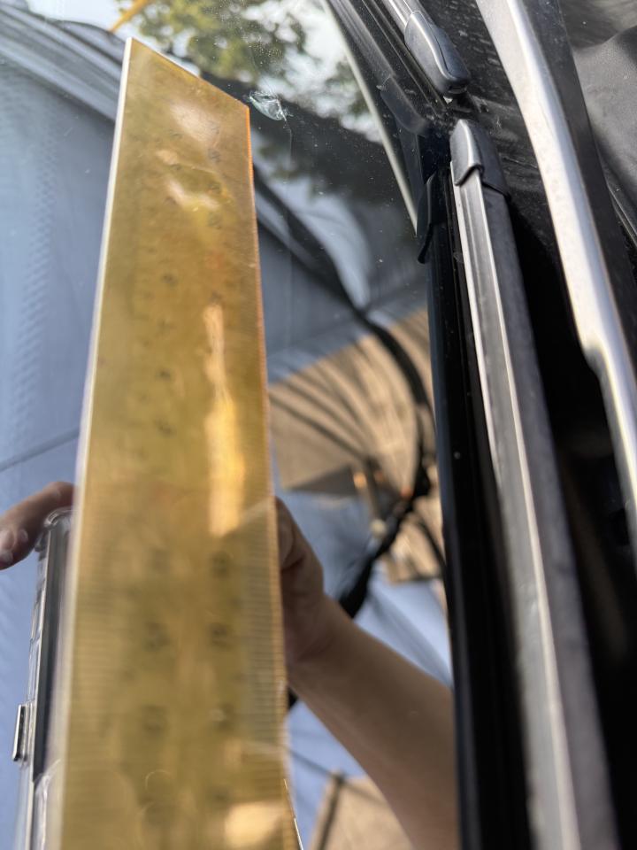 汽車玻璃修補案件圖片