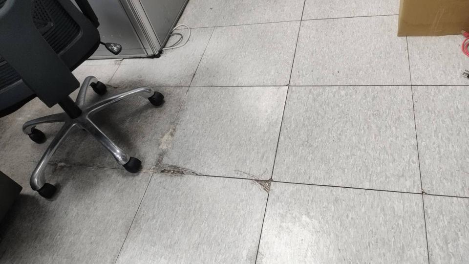 地板維修案件圖片