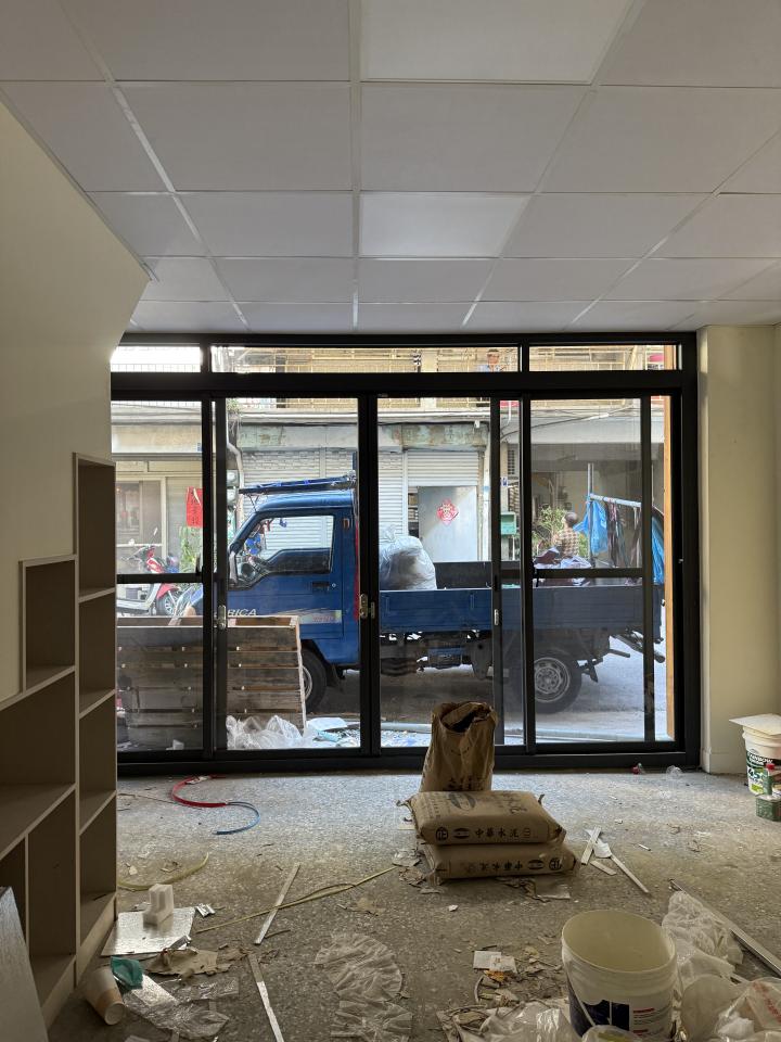 窗簾安裝維修案件圖片