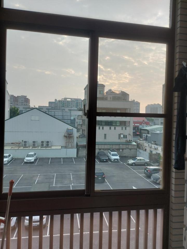 窗簾安裝維修案件圖片