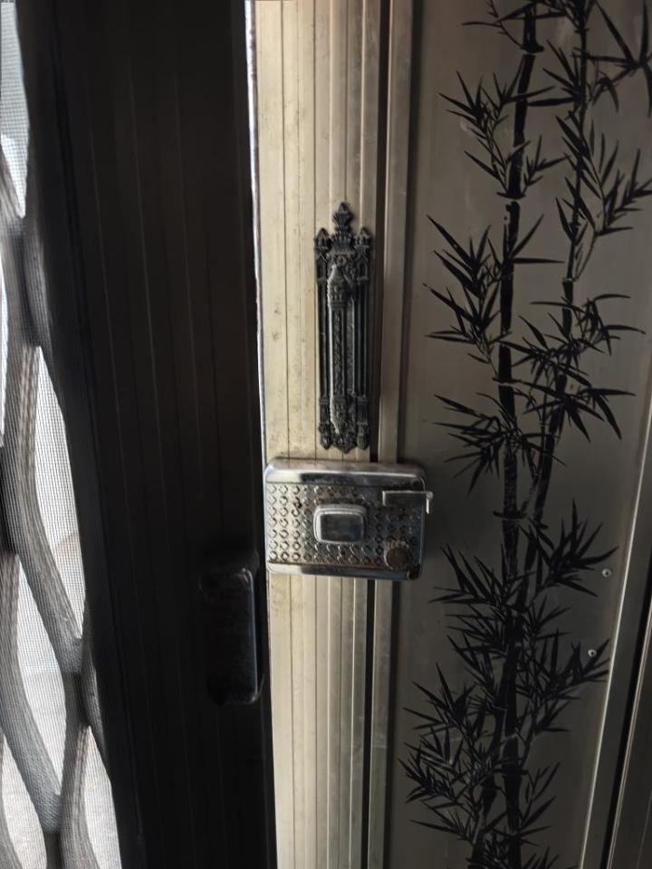 鋁門窗案件圖片