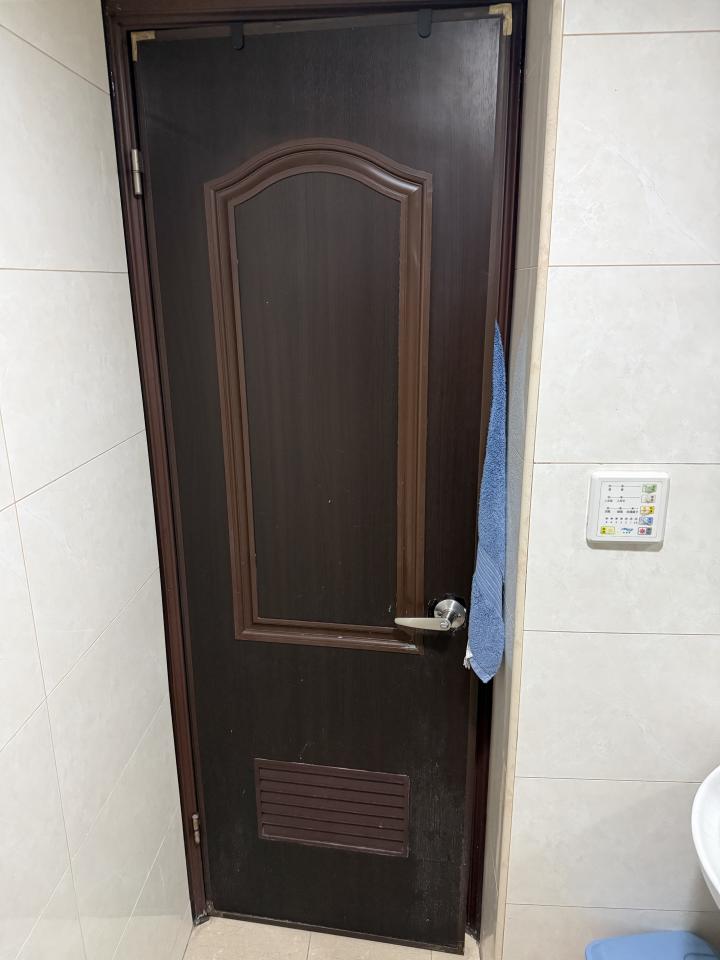 浴室門案件圖片