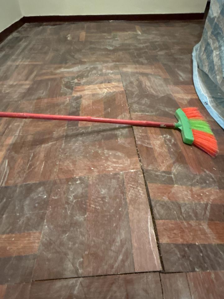 地板維修案件圖片