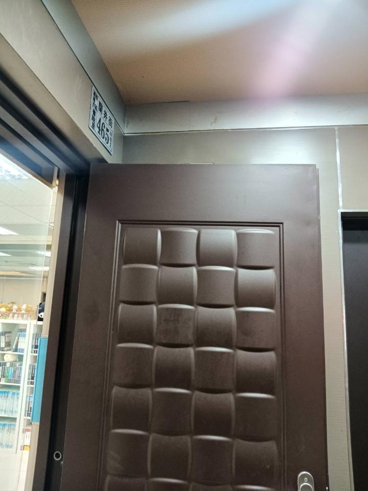 門片維修案件圖片