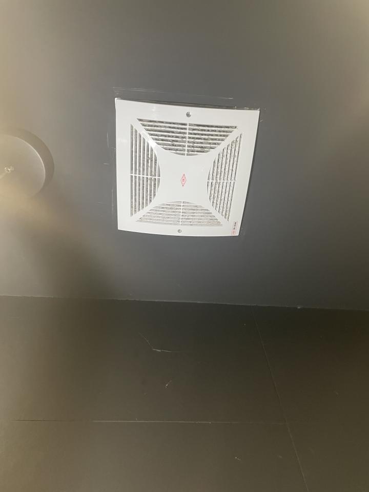 浴室抽風機安裝案件圖片