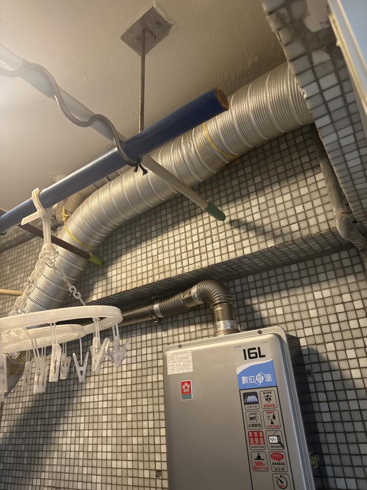 排油煙管安裝案件圖片