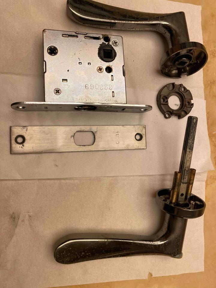 門片維修案件圖片